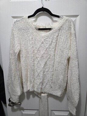 LIZ LISA Lace Collar Open Back Knit